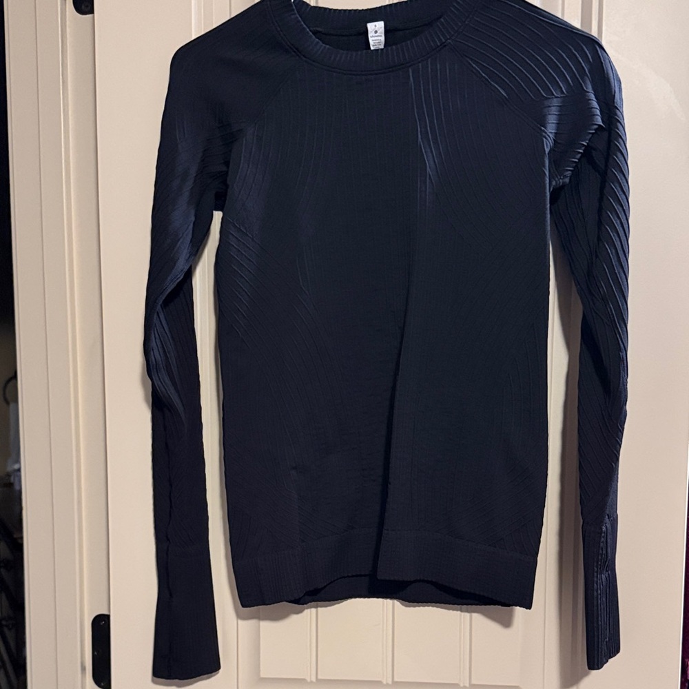 Lululemon Athletica Black long sleeve